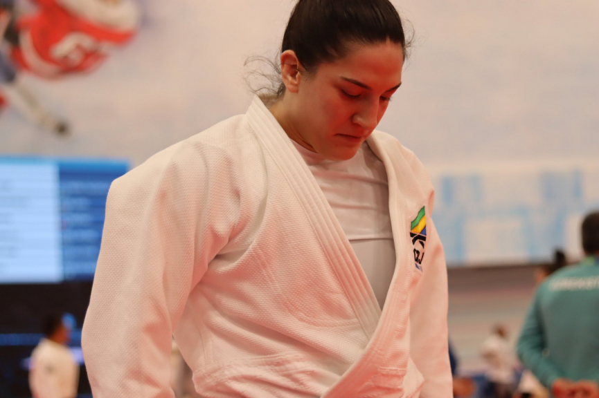 Mayra Aguiar é tricampeã no Mundial de Judô