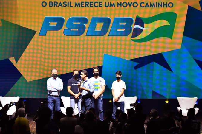 João Doria, Eduardo Leite e Arthur Virgilio durante as prévias do PSDB