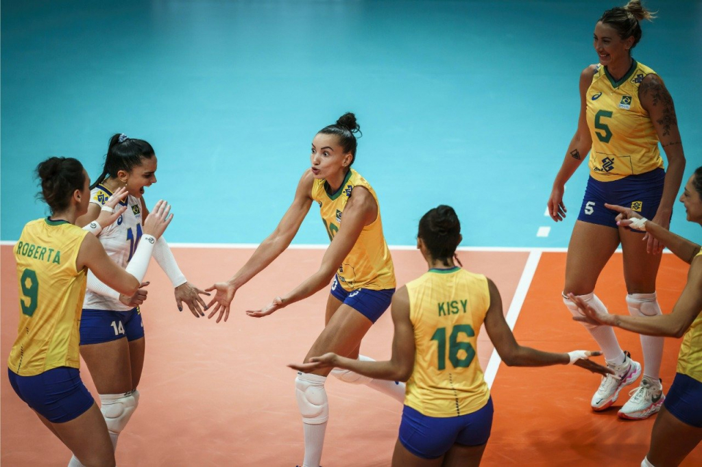 No tie-break, Brasil bate Itália pela Liga das Nações Feminina