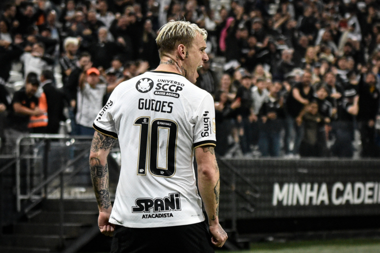Brasileirão: Em casa, Corinthians faz 2 a 0 no Cuiabá e encosta no Fluminense 1 tn220221001139