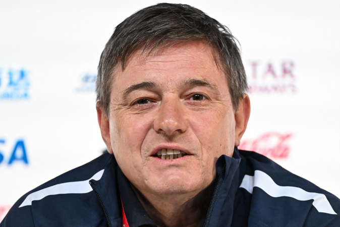 Dragan Stojkovic é o atual técnico da Sérvia