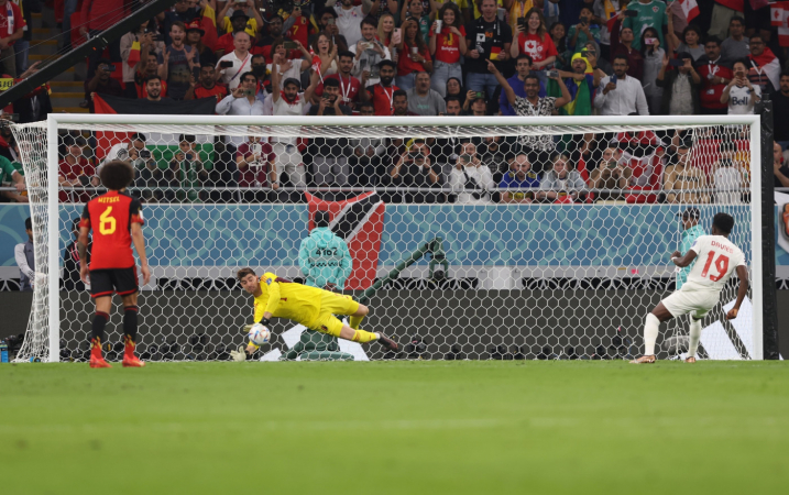 Copa 2022: mudança na regra ajudou Courtois a pegar pênalti; entenda