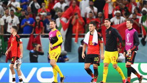 Jogadores da seleção belga lamentam a derrota para Marrocos