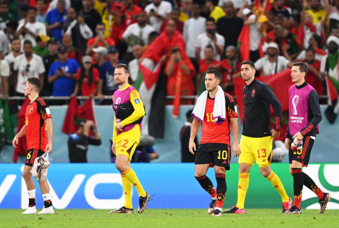 Jogadores da seleção belga lamentam a derrota para Marrocos