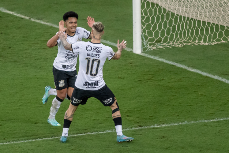 Brasileirão: Corinthians vence o Flamengo e confirma vaga na Libertadores 2023 3 af820221102091