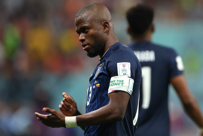 enner valencia; equador