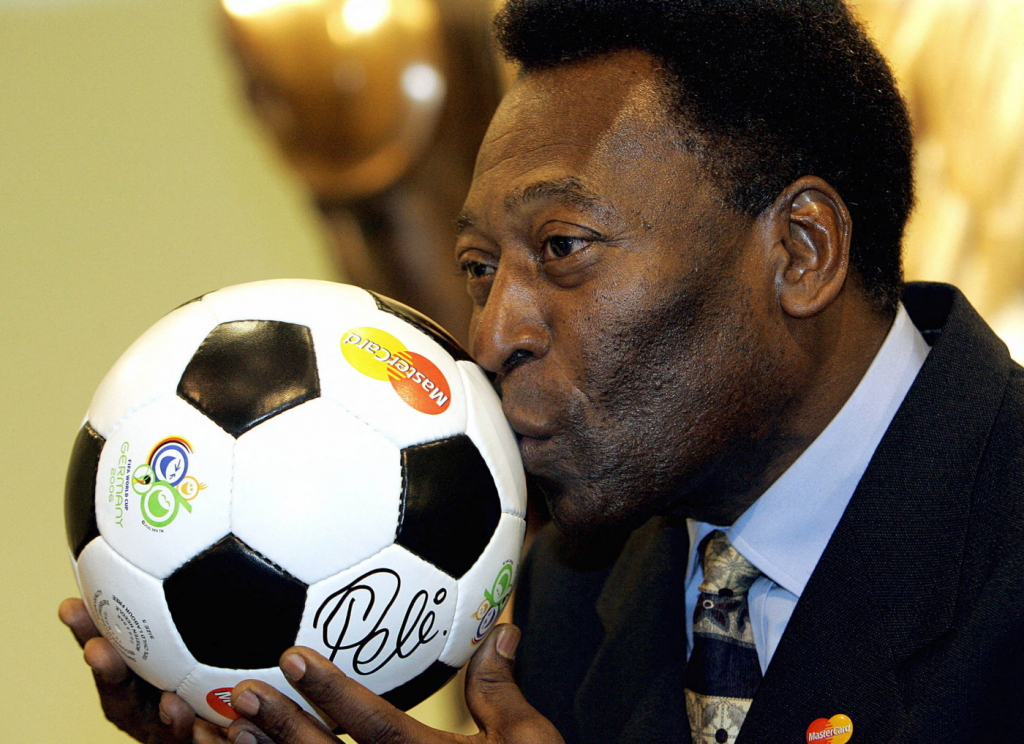 Relembre a trajetória de Pelé na Seleção Brasileira: gols, títulos e jogos