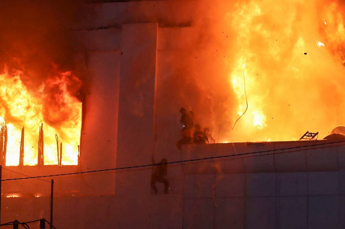 Incêndio no Camboja