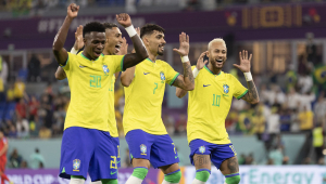 Craques da Seleção brasileira comemoram gols com dancinhas