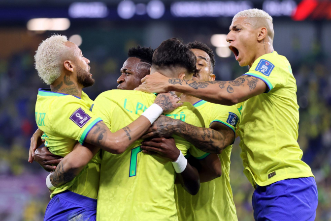 Brasil goleia Coreia do Sul e garante classificação para as quartas de final