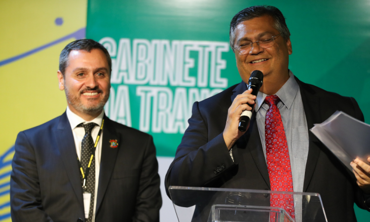 futuro Ministro da Justiça e Segurança Pública, Flávio Dino (PSB-MA), anunciou Edmar Camata como novo comandante da PRF em entrevista coletiva na tarde desta terça-feira, 20