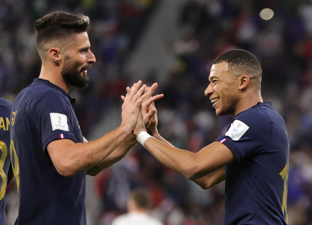 Giroud e Mbappé marcaram na vitória da França sobre a Polônia