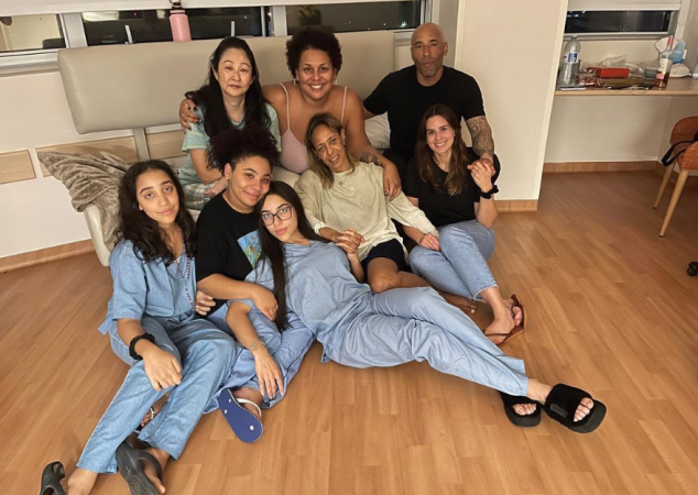 Família de Pelé no hospital Albert Einstein