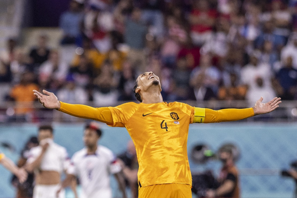 Copa do Mundo: Inglaterra goleia, Holanda vence no fim e brasileiros  estreiam; assista os melhores momentos do primeiro dia – Money Times