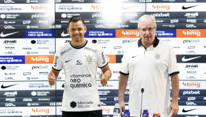 Ángel Romero voltou ao Corinthians