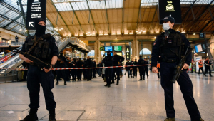 Ataque a faca na estação de trem Gare du Nord, em Paris