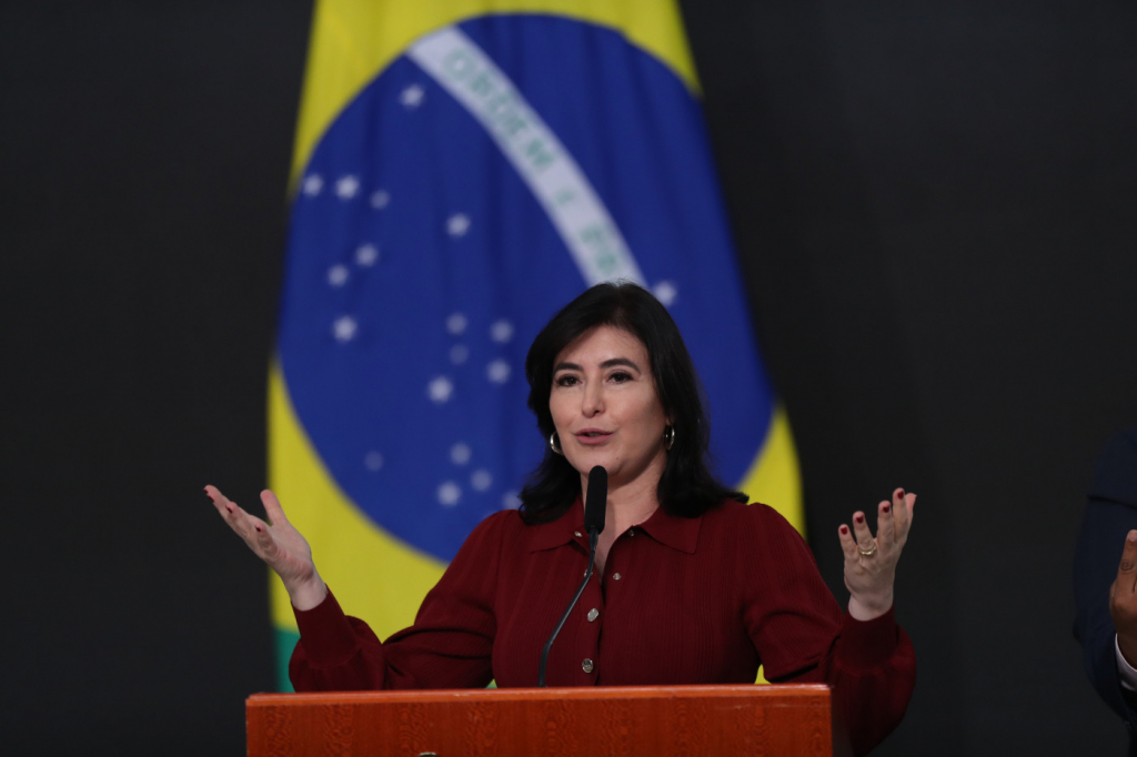 Tebet assume ‘divergência’ na equipe econômica, mas promete ‘não descuidar dos gastos públicos’