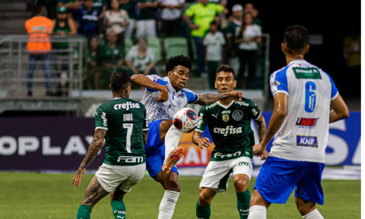 Palmeiras e São Bento