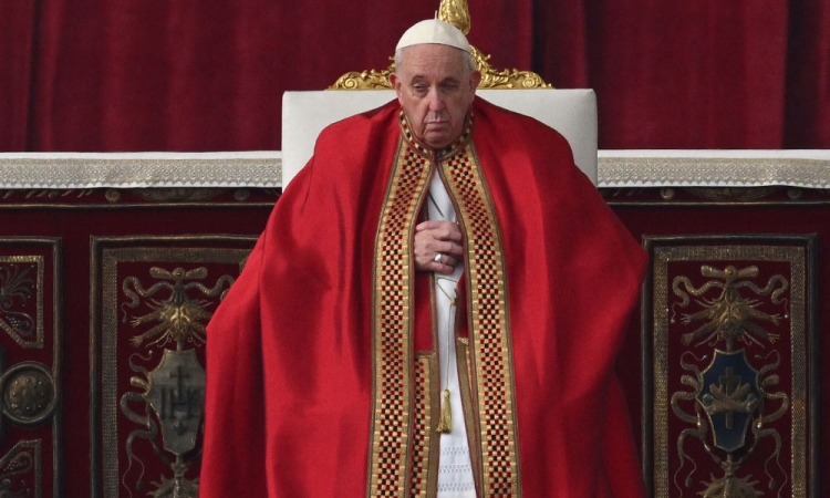 papa-francisco-funeral-bento-xvi-vaticano-reproducao-afp-vicenzo-pinto