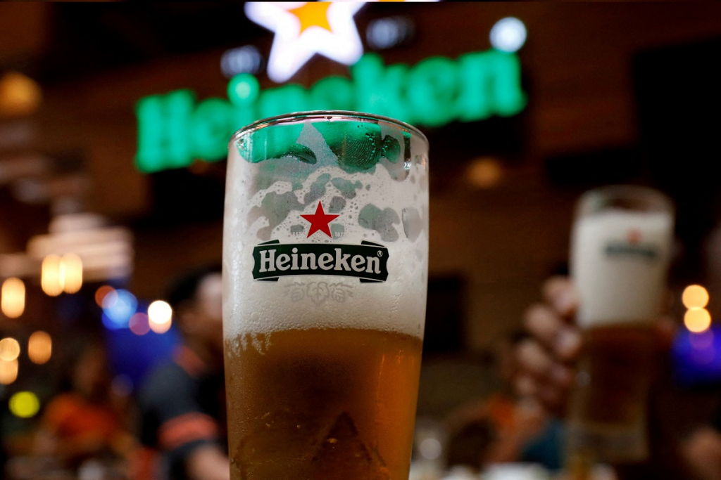 Bill Gates compra mais de 883 milhões de euros em ações da Heineken