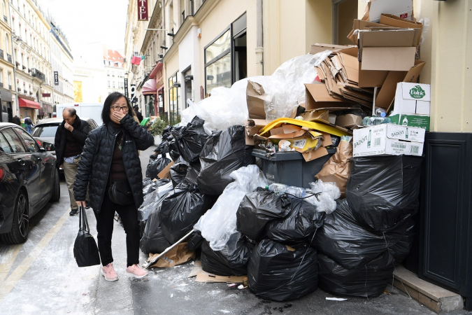 Lixo em Paris