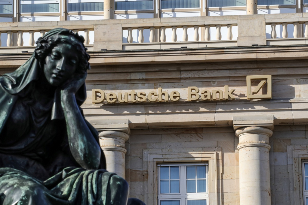Ações de bancos europeus despencam; Deutsche Bank cai 14%