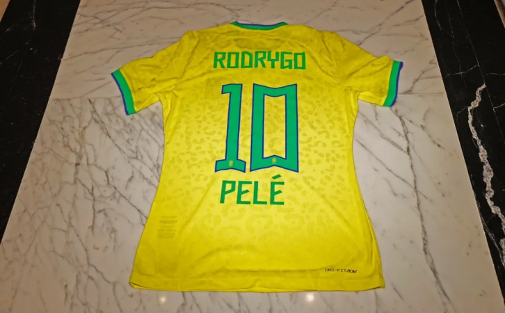 Camisa da seleção brasileira terá homenagem a Pelé em amistoso contra  Marrocos