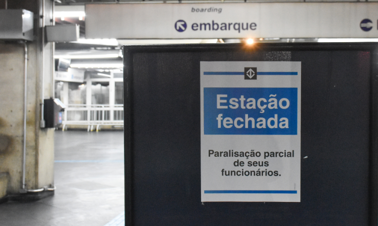 Greve começa e paralisa linhas 1, 2, 3 e 15 do Metrô e 7, 10, 11, 12 e 13 da CPTM