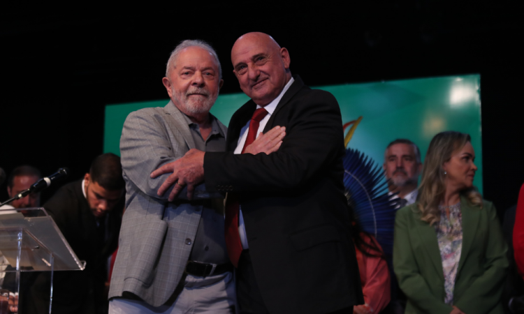 Oposição vai pedir prisão de ex-chefe do GSI de Lula por suposta adulteração de relatório do 8 de Janeiro
