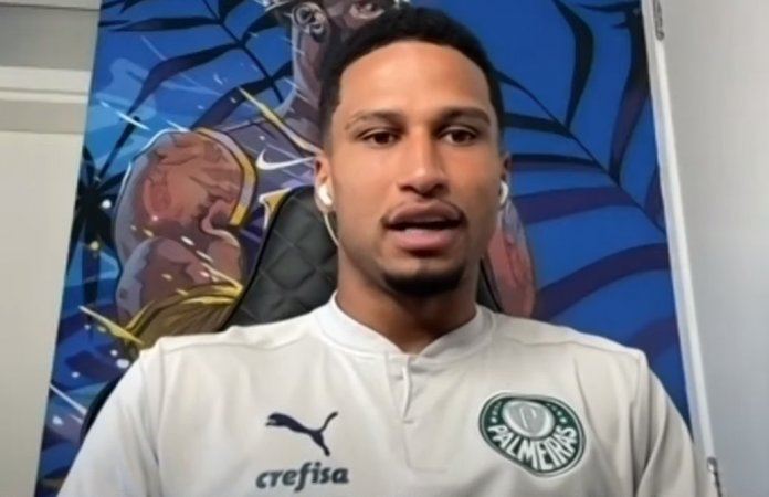 O zagueiro Murilo, do Palmeiras, concedeu entrevista exclusiva ao 'Bate-Pronto' após o título do Paulistão