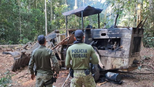 PR realiza operação em terra indígena de Roraima para prender exploradores ilegais de ouro, diamantes e madeira.