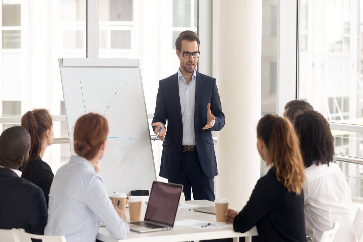 Empreender pode ser desafiador, mas ajuda a superar inseguranças 