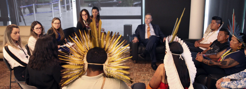 Reunião de Barroso com representantes indígenas