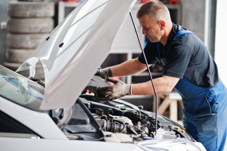 6 dicas para ajudar a preservar a bateria do carro