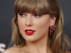 A cantora e compositora norte-americana Taylor Swift no tapete vermelho da 67ª cerimônia anual do Grammy