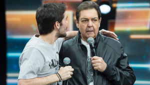 Faustão com o filho, João Guilherme Silva, no programa da Band