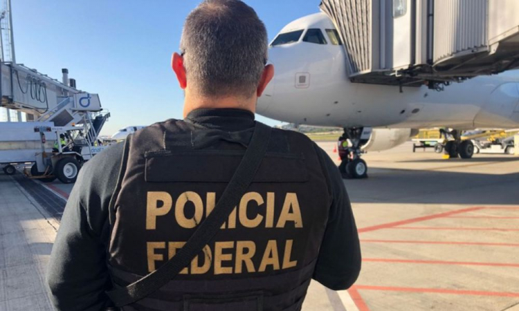 PF deflagra 2ª fase da operação que investiga tráfico internacional de drogas dentro de aeroportos