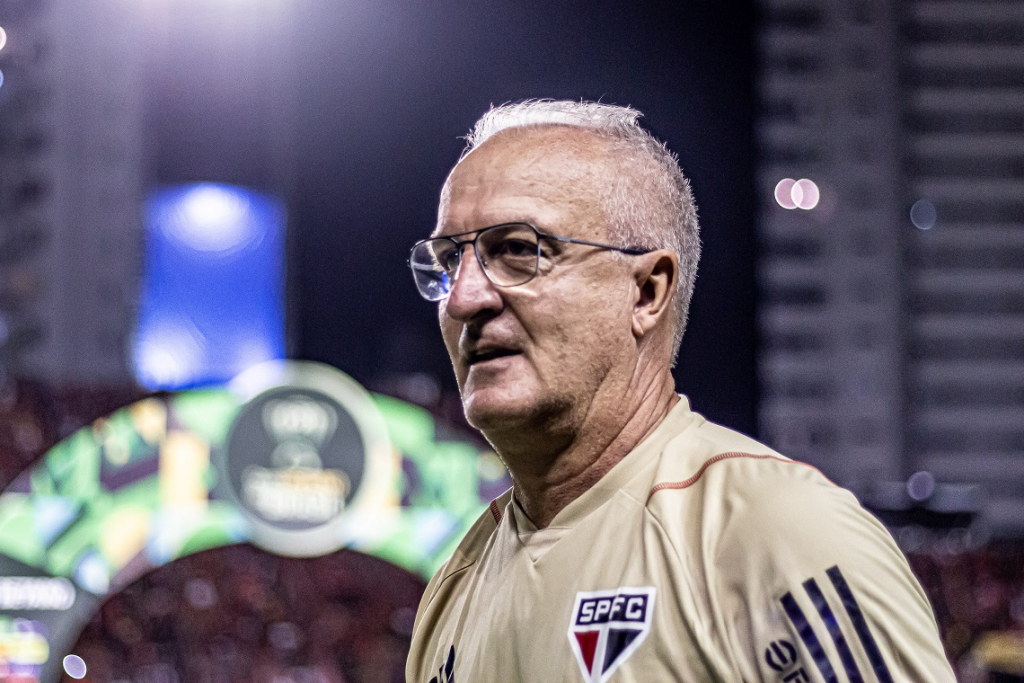 Dorival Júnior ainda não sabe o que é perder em seu retorno ao São Paulo