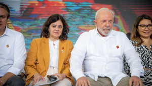 Lula e Nísia Trindade, ministra da Saúde