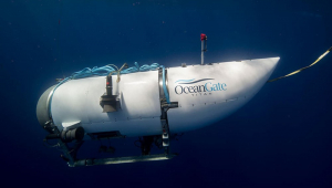 submarino turístico, com capacidade para cinco pessoas