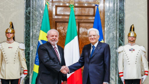 presidente Lula cumprimenta o presidente da Italia, Sergio Mattarella