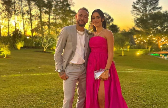 Bruna Biancardi anuncia término de namoro com Neymar: ‘Mavie é a razão do nosso vínculo’