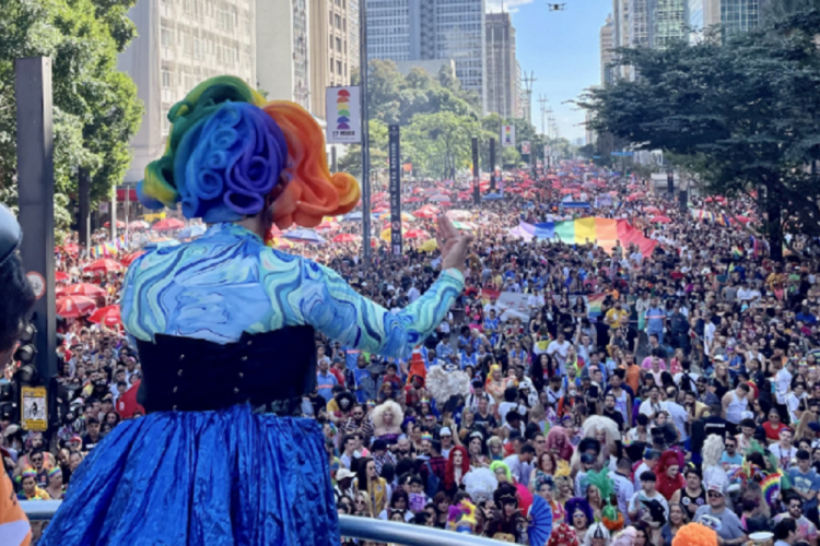 Parada do Orgulho LBBTQIA+ de São Paulo é uma das maiores do mundo