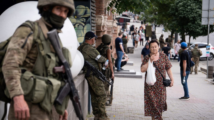 Paramilitares nas ruas da Rússia