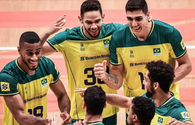 Brasil é derrotado pela Polônia, mas garante vaga na fase final da Liga das Nações de Vôlei 3 brasil volei