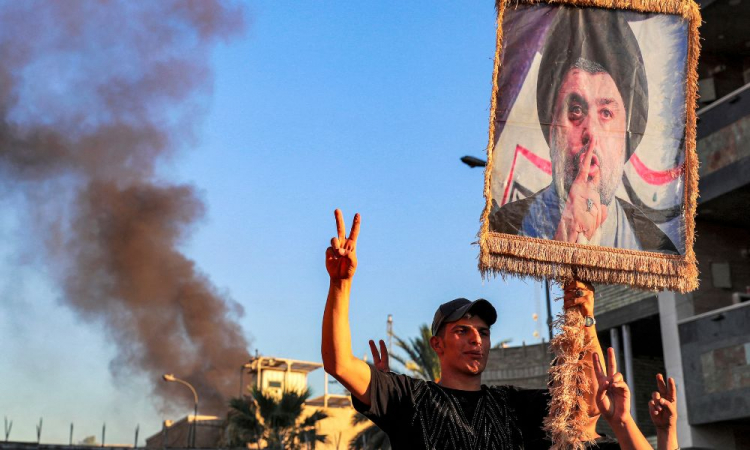Embaixada da Suécia é incendiada no Iraque após autorizar queima do Alcorão