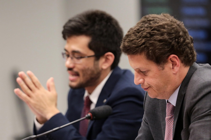 Kim Kataguiri e Ricardo Salles durante CPI do MST