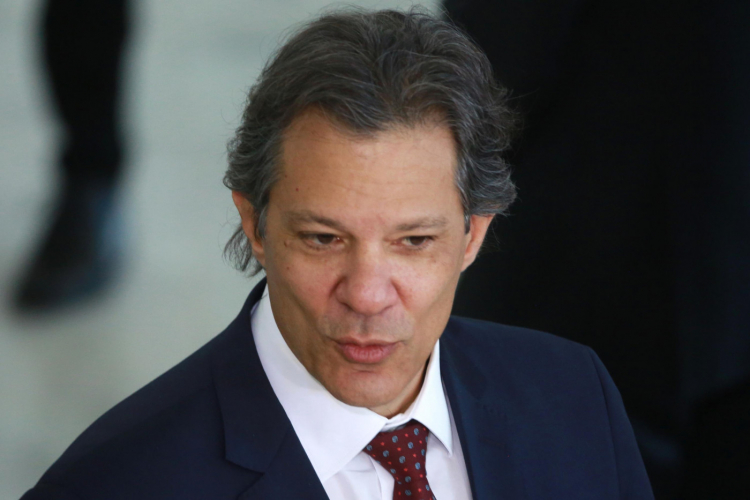 Haddad diz que Desenrola Brasil deve beneficiar 2,5 milhões de brasileiros se todos os bancos aderirem 