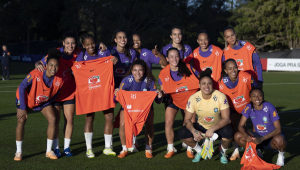 Seleção brasileira feminina está na Austrália, um dos países que sediará a Copa do Mundo