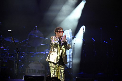 Elton John em apresentação